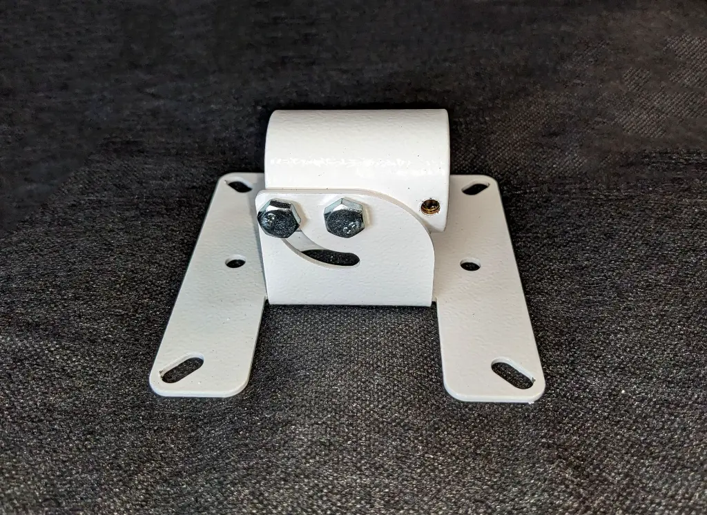 1000-105-110 0deg Front White.webp